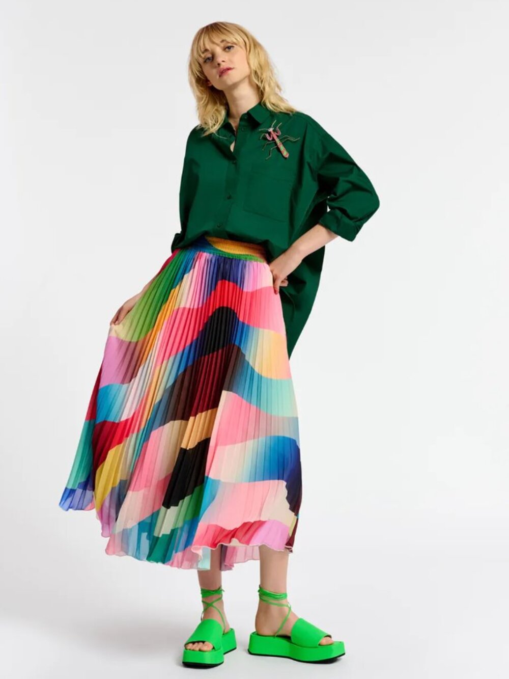 Essential Antwerp - Multicolor Graphic Print Plissé Midi Skirt